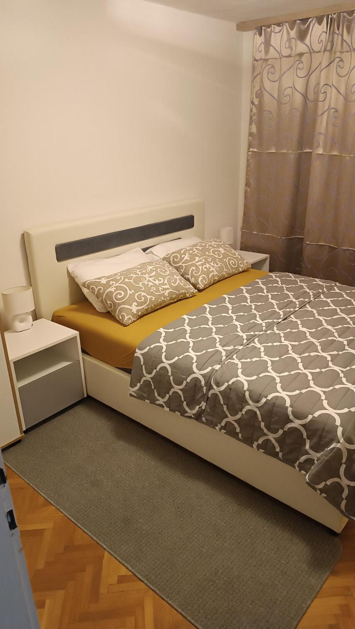 Ferhadija Apartment Sarajevo Esterno foto